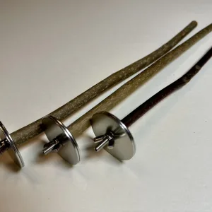 ヨーロピアンアッシュ製の極細タイプ止まり木。フィンチや文鳥、セキセイインコなど小型鳥に最適なBirdARCADIA公式天然木パーチ。